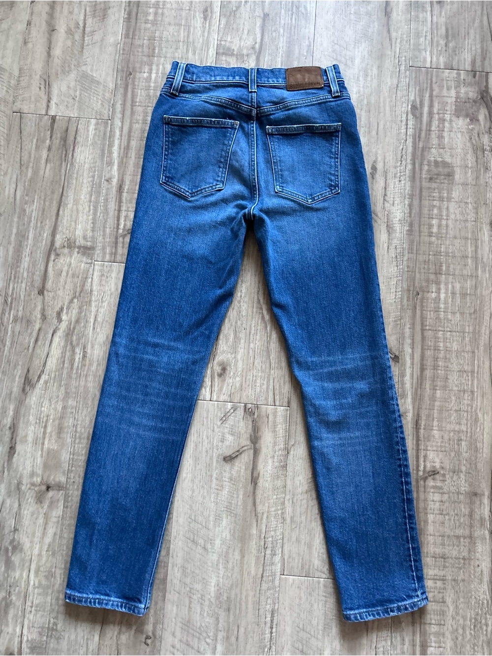 Denim Forum Aritzia The Yoko High Rise Slim modern cigarette classic timeless - Picture 3 of 11